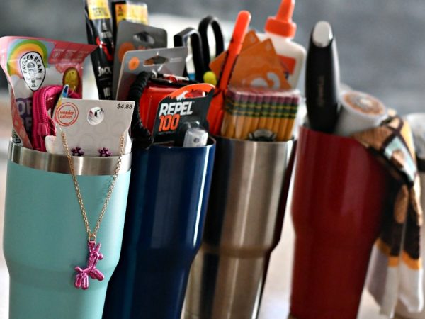 Make These DIY Tumbler Gift Basket Ideas for Any Occasion