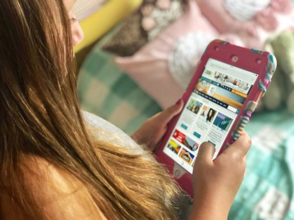 Free Printable Screen Time AND Reading Punch Cards for Kids