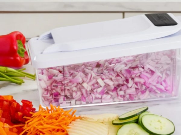 Vegetable Chopper 12-Piece Set Just $12.79 on Amazon