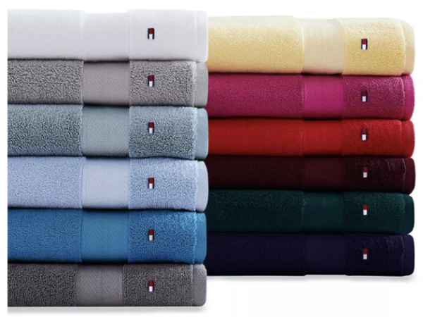 Tommy Hilfiger Cotton Bath Towels for just $6.99! (Reg. $20)
