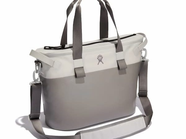 *HOT* Hydro Flask 18 L Day Escape Tote only $59.98 (Reg. $150), plus more!